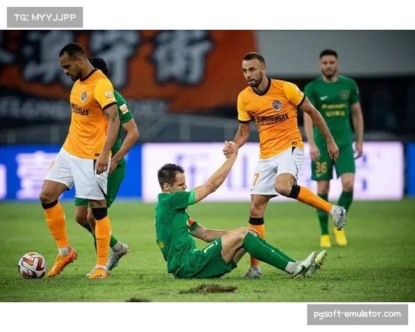 米特里策助攻帽子戏法 浙江前场组织核心作用凸显